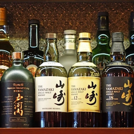 bar-1846020_1920 (1)